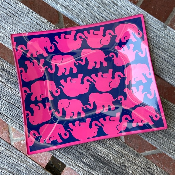 Lilly Pulitzer Jewelry - Lilly Pulitzer elephant glass tray